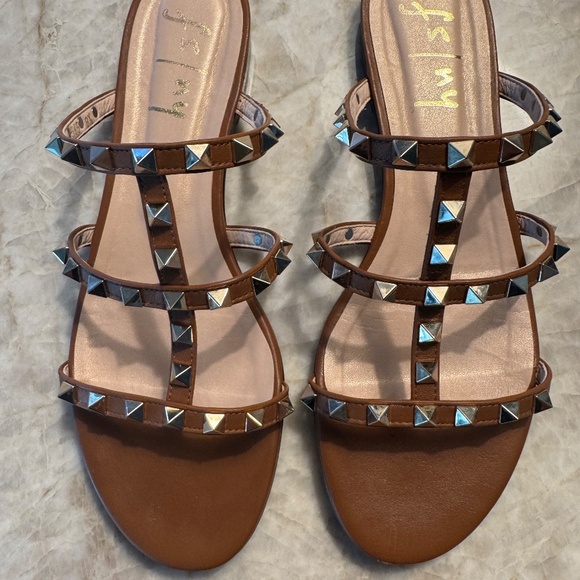 French Sole Tuckernuck Siel Studded Sandal 8.5 - Picture 5 of 16